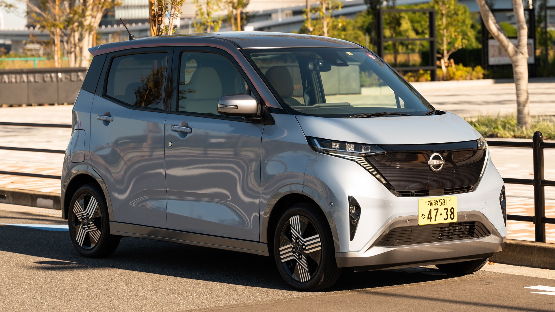 Toyota lần đầu vượt Nissan về doanh số xe điện tại Nhật Bản - 2