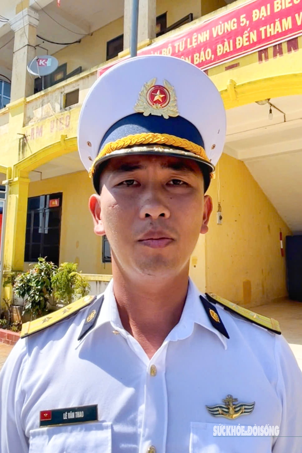 Thăm, chúc Tết cán bộ, chiến sĩ đảo Hòn Khoai- Ảnh 2.