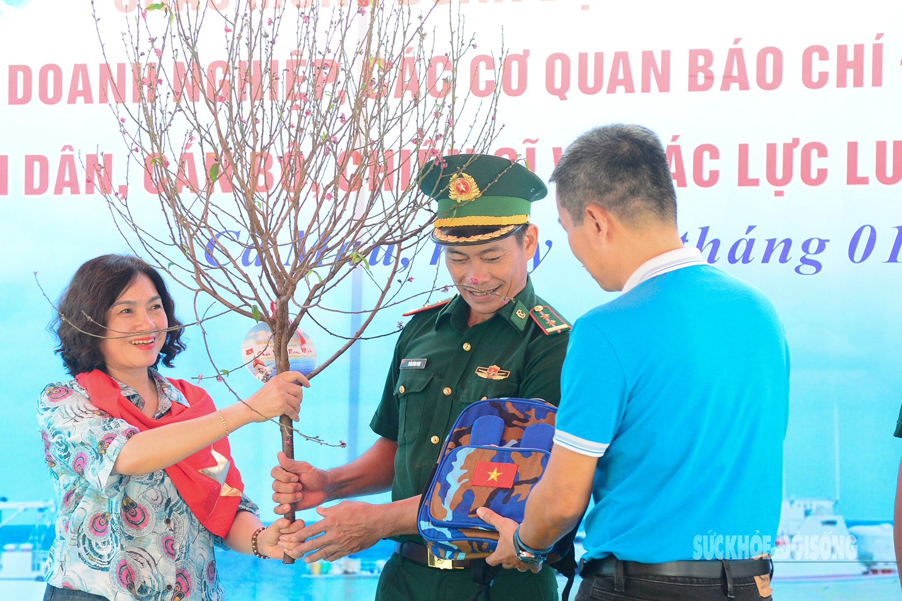 Ấm áp tình quân dân trên đảo Hòn Chuối- Ảnh 9.