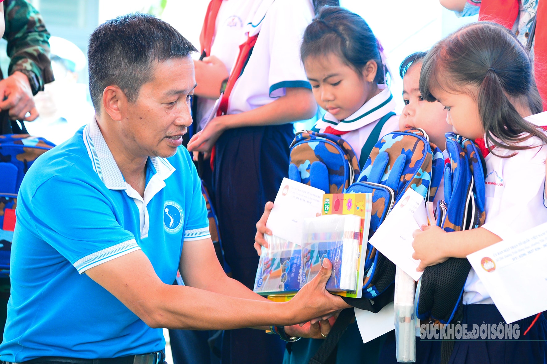 Ấm áp tình quân dân trên đảo Hòn Chuối- Ảnh 10.