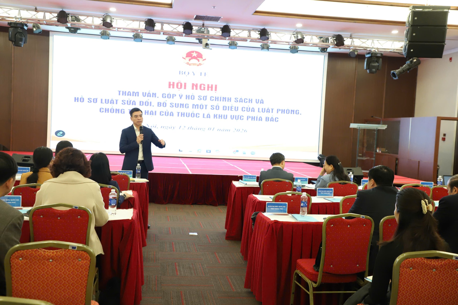 Bộ Y tế đề xuất sửa luật với hàng loạt điểm nhằm siết chặt quản lý thuốc lá thế hệ mới - Ảnh 2.