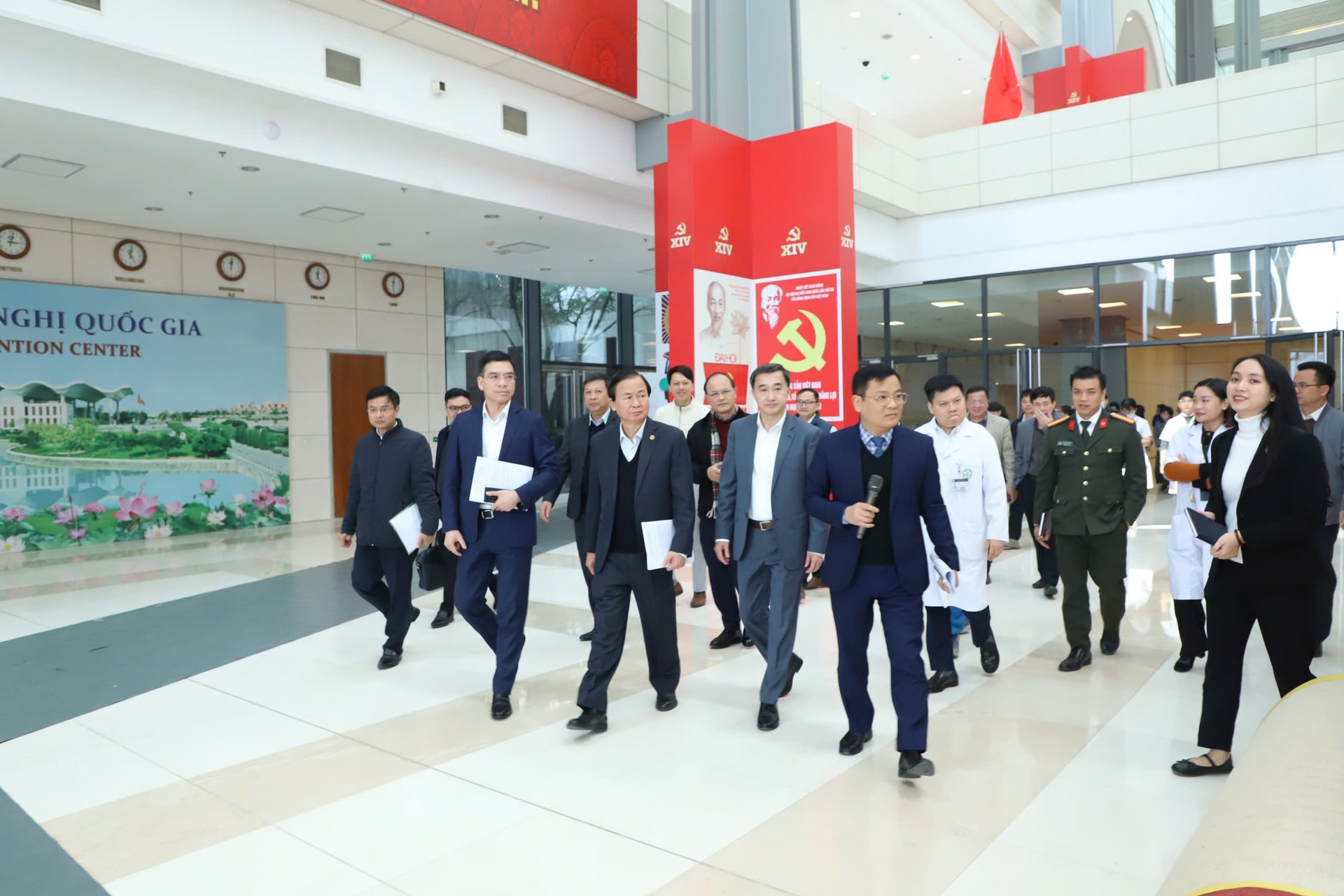 Diễn tập đảm bảo công tác y tế phục vụ Đại hội Đại biểu toàn quốc lần thứ XIV của Đảng- Ảnh 1.