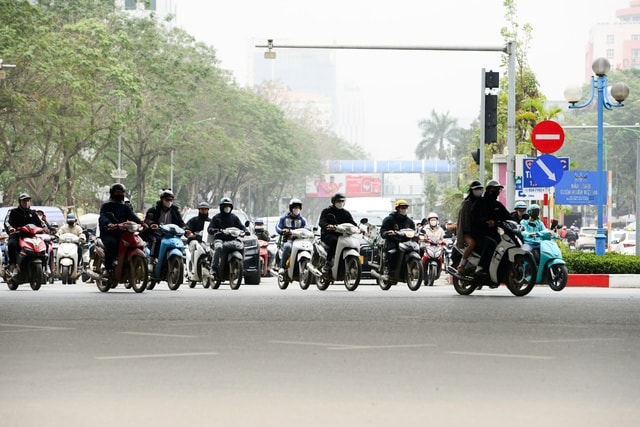 Không khí lạnh suy yếu, miền Bắc tăng nhiệt, rét đậm chỉ còn ở vùng núi- Ảnh 1.