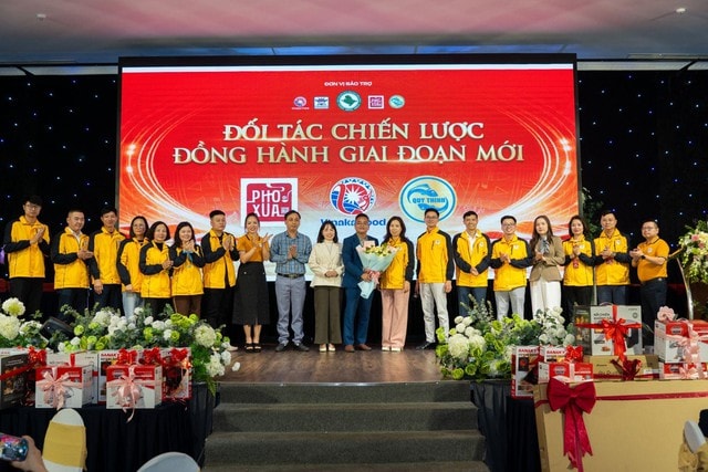 Ra mắt sản phẩm mới trong Ngày hội Chợ Viềng Food 2025- Ảnh 3.