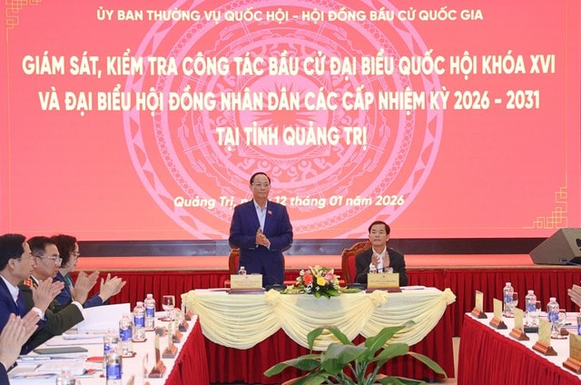 Phó Chủ tịch Quốc hội Trần Quang Phương kiểm tra công tác chuẩn bị bầu cử tại Quảng Trị- Ảnh 1.