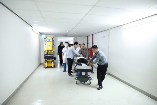 Diễn tập đảm bảo công tác y tế phục vụ Đại hội Đại biểu toàn quốc lần thứ XIV của Đảng- Ảnh 8.