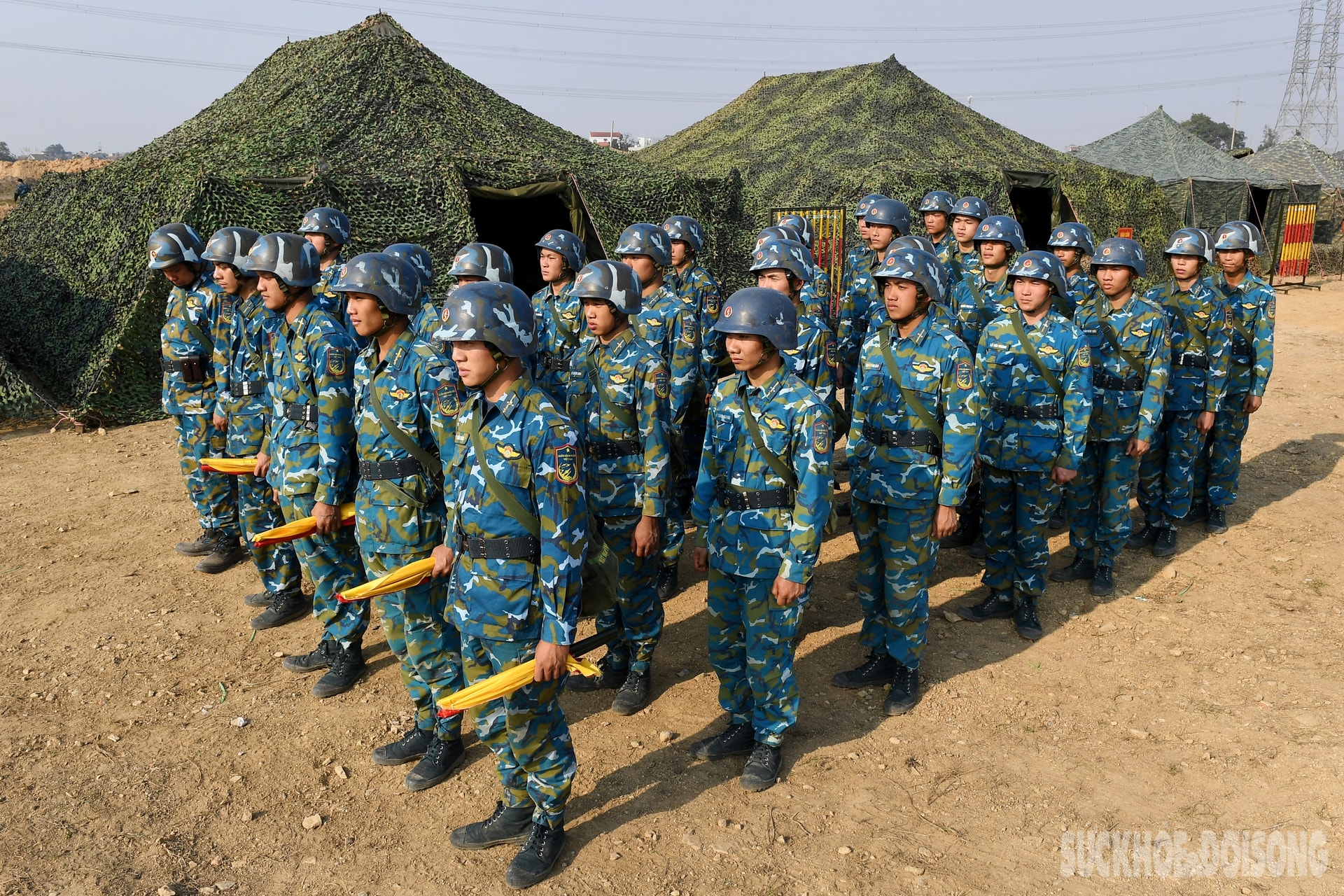 Quân chủng Phòng không – Không quân luyện tập sẵn sàng góp phần bảo vệ Đại hội XIV của Đảng- Ảnh 3.