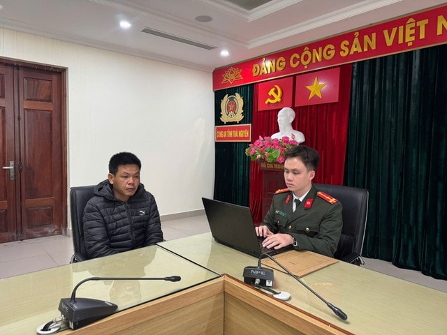 Lừa tiền ủng hộ đồng bào ngập lụt qua Facebook, một đối tượng bị khởi tố- Ảnh 1. Lừa tiền ủng hộ đồng bào ngập lụt qua Facebook, một đối tượng bị khởi tố- Ảnh 1.