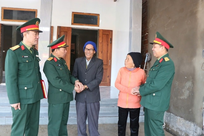 Người dân vùng sạt lở ở Huế đón niềm vui an cư khi 'Chiến dịch Quang Trung' về đích sớm- Ảnh 9.