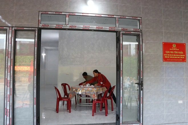 Người dân vùng sạt lở ở Huế đón niềm vui an cư khi 'Chiến dịch Quang Trung' về đích sớm- Ảnh 6.