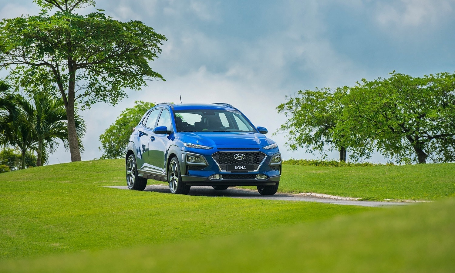 Hyundai Kona thu hút những người yêu thích sự năng động và phong cách.