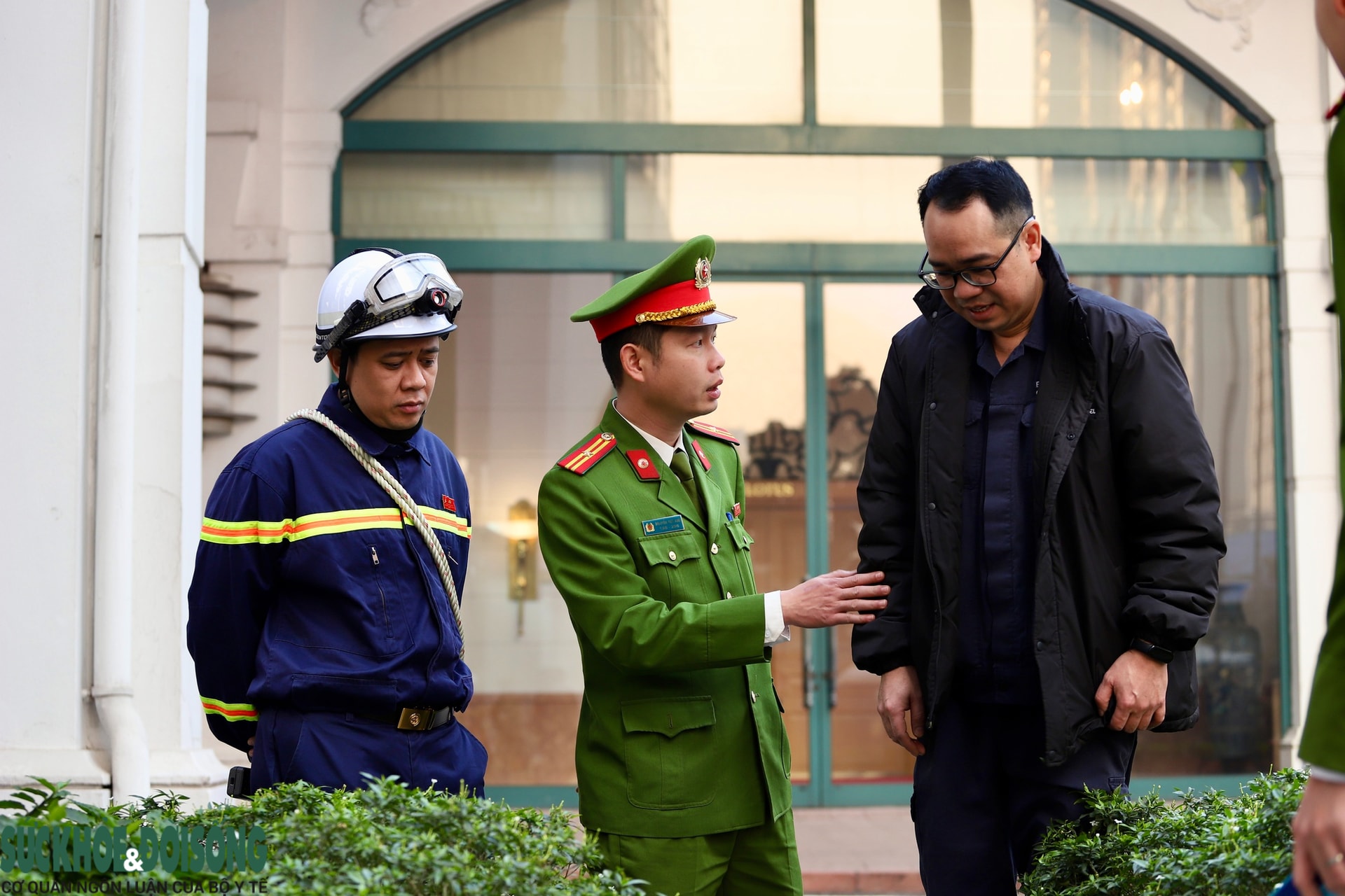 Cận cảnh diễn tập phương án dẫn đoàn, bảo vệ an ninh phục vụ Đại hội XIV- Ảnh 9.