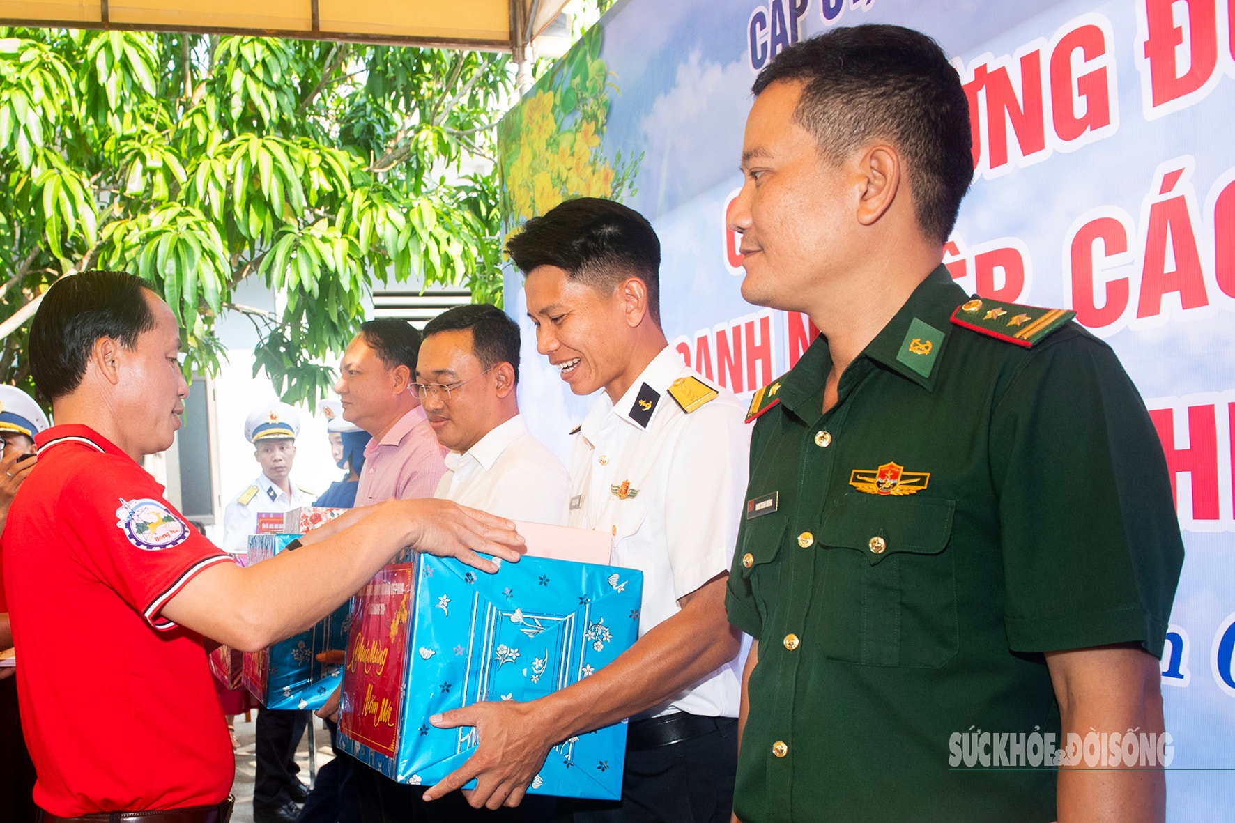 Xuân sớm nơi đảo Hòn Đốc- Ảnh 2.