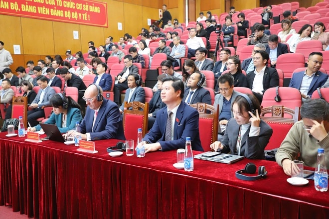 Bộ Y tế khởi động mạng lưới AI y tế, mục tiêu đưa trí tuệ nhân tạo về hơn 3.300 trạm y tế- Ảnh 3.