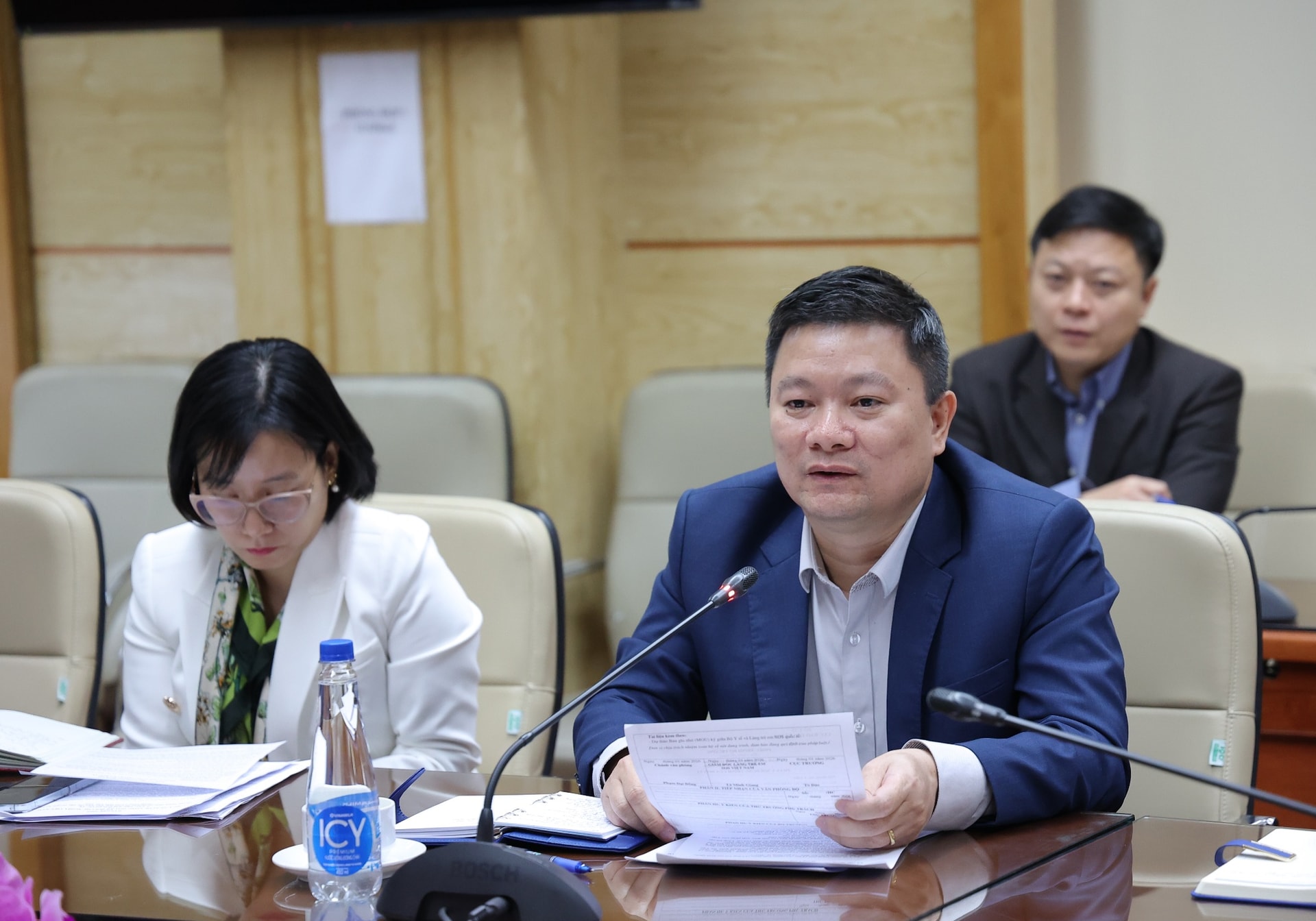 Bộ trưởng Bộ Y tế Đào Hồng Lan tiếp Quyền Giám đốc Chương trình Làng trẻ em SOS Quốc tế- Ảnh 4.