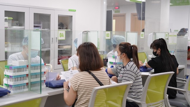 Bệnh viện Nam học và Hiếm muộn Hà Nội: Giảm 50% chi phí kỹ thuật thụ tinh trong ống nghiệm (IVF)- Ảnh 2.