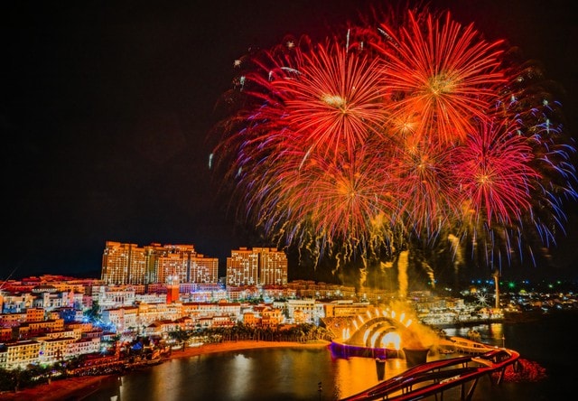 Trận địa pháo hoa lớn chưa từng có ở Hà Nội mừng thành công Đại hội Đảng XIV- Ảnh 3.