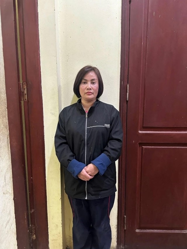 Chủ quan cà phê 'chiều khách' bằng gái bán dâm- Ảnh 1. Chủ quan cà phê 'chiều khách' bằng gái bán dâm- Ảnh 1.