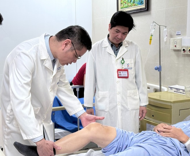 Lần đầu tiên ứng dụng robot hiện đại phẫu thuật thay khớp gối toàn phần thành công- Ảnh 1.