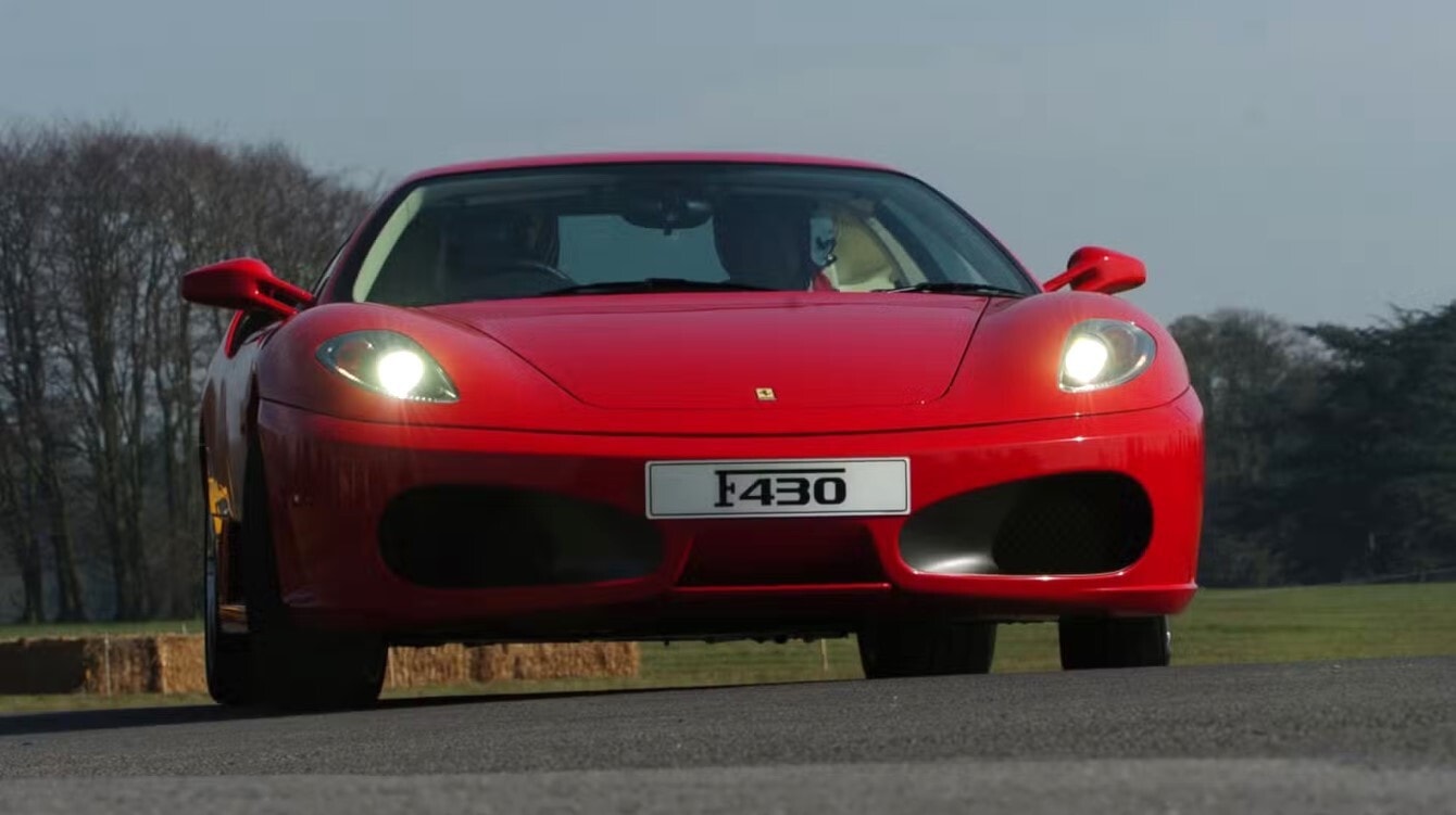 Ferrari F430 đã từng là tài sản đắt giá của Tổng thống Trump. (Ảnh: Carbuzz)