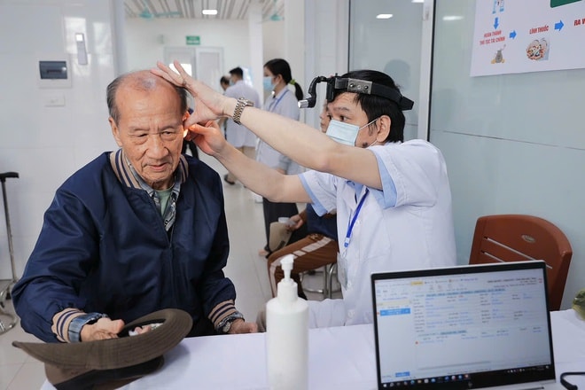 Người dân Hà Nội được khám thông minh tại 2 'trạm y tế 4.0' toàn diện đầu tiên- Ảnh 6. Người dân Hà Nội được khám thông minh tại 2 'trạm y tế 4.0' toàn diện đầu tiên- Ảnh 6.