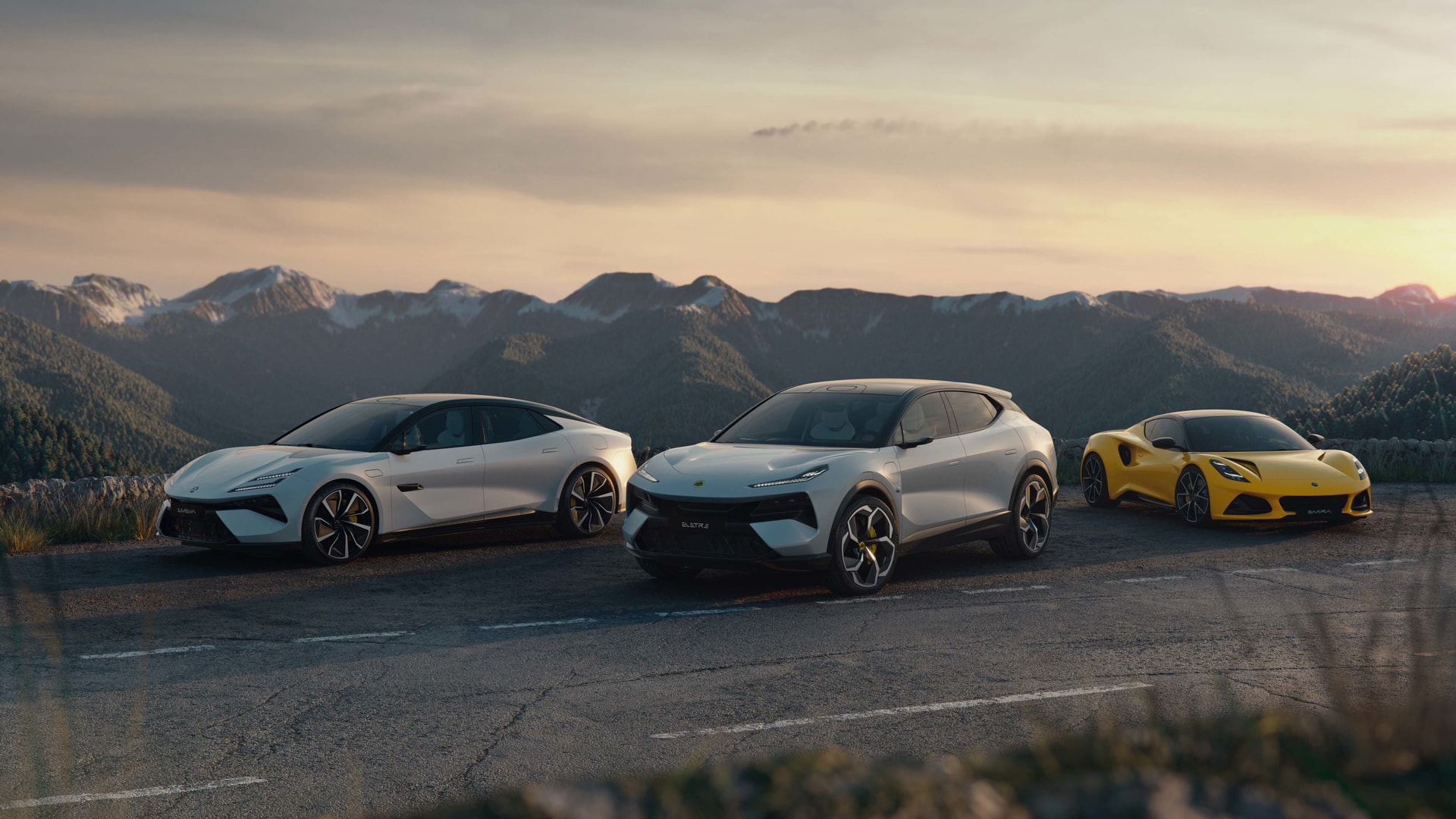 Lotus, thương hiệu xe thể thao lâu đời của Anh.