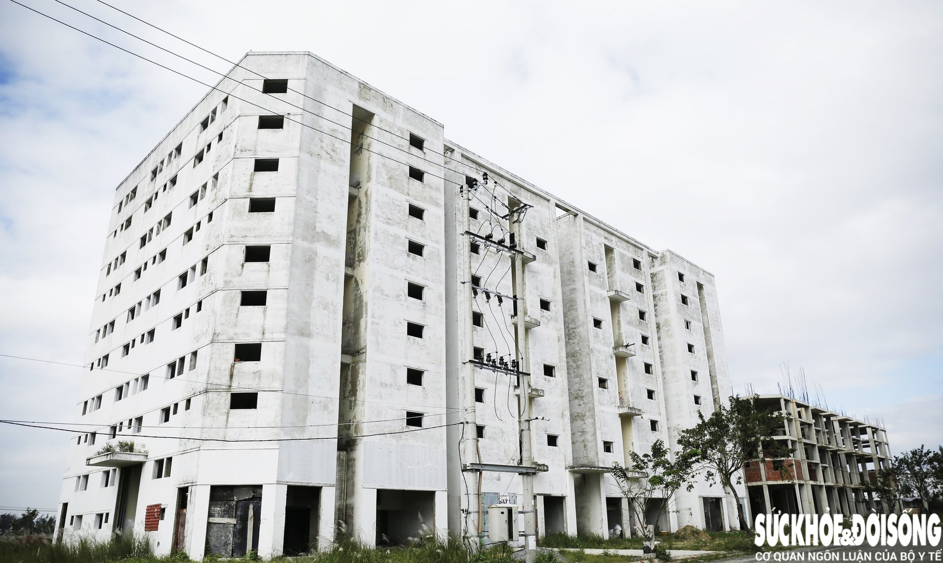 Cận cảnh dự án nhà ở thu nhập thấp 700 tỷ đồng hoang phế ở Đà Nẵng- Ảnh 12. Cận cảnh dự án nhà ở thu nhập thấp 700 tỷ đồng hoang phế ở Đà Nẵng- Ảnh 12.