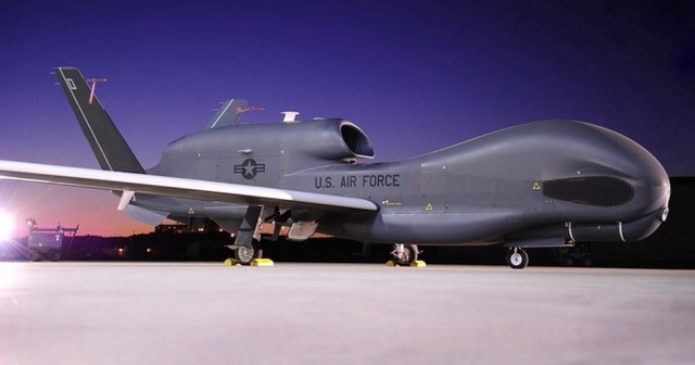 Nga phát triển máy bay trinh sát thay thế huyền thoại MiG-25R Foxbat?- Ảnh 2.