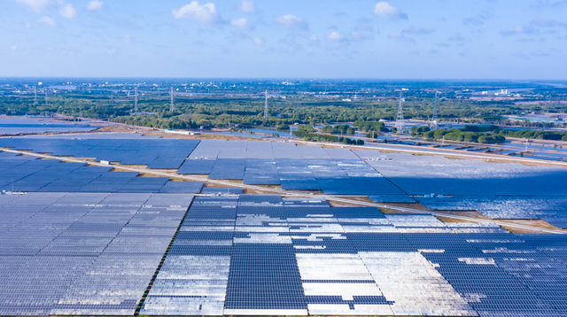 Điện mặt trời Trung Nam Trà Vinh bị phạt vì không công bố thông tin theo quy định pháp luật- Ảnh 1.