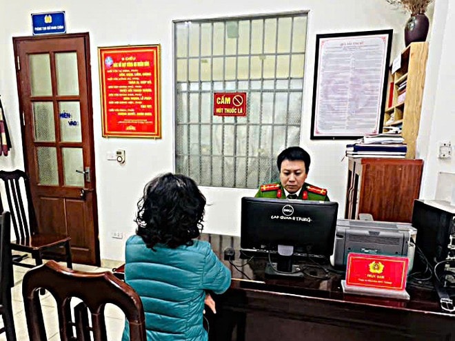Hà Nội: Công an làm việc với người phụ nữ hô hào 'Công an ngủ rồi, đua xe nhé'- Ảnh 3.
