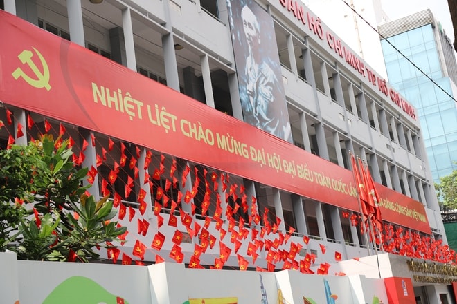 TPHCM rực rỡ sắc cờ hoa hướng về Đại hội XIV của Đảng- Ảnh 5.