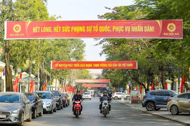 Thanh Hóa - Nghệ An rực đỏ cờ hoa hướng về Đại hội XIV của Đảng- Ảnh 3. Thanh Hóa - Nghệ An rực đỏ cờ hoa hướng về Đại hội XIV của Đảng- Ảnh 3.