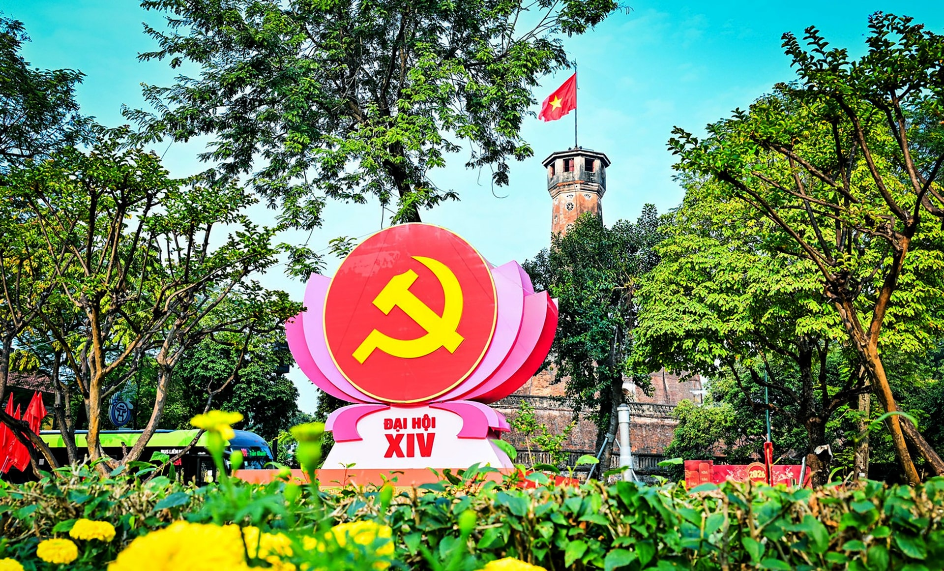 Bí thư Thành ủy Hà Nội Nguyễn Duy Ngọc: Thủ đô Hà Nội với sứ mệnh tiên phong, sẵn sàng hiện thực hóa tầm nhìn Đại hội XIV của Đảng- Ảnh 2.