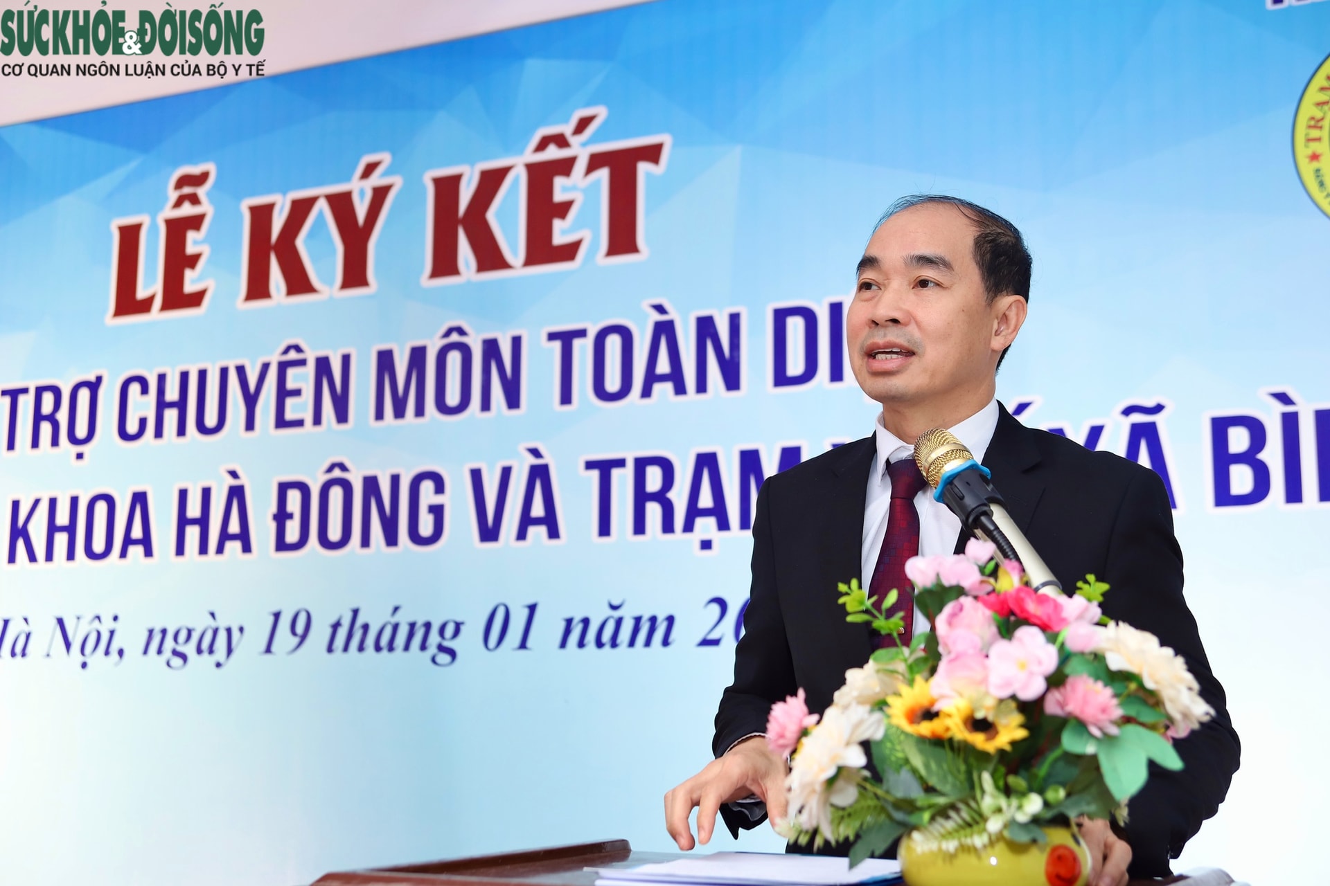 BVĐK Hà Đông đưa bác sĩ, thiết bị hiện đại về 'cắm chốt' tại trạm y tế xã- Ảnh 10.
