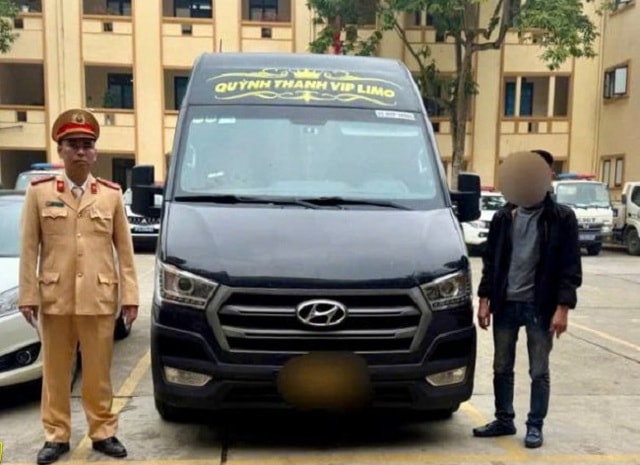 Chuyển làn không 'xi-nhan' trên đường cao tốc Hà Nội – Thái Nguyên, 1 tài xế bị xử phạt- Ảnh 1. Chuyển làn không 'xi-nhan' trên đường cao tốc Hà Nội – Thái Nguyên, 1 tài xế bị xử phạt- Ảnh 1.