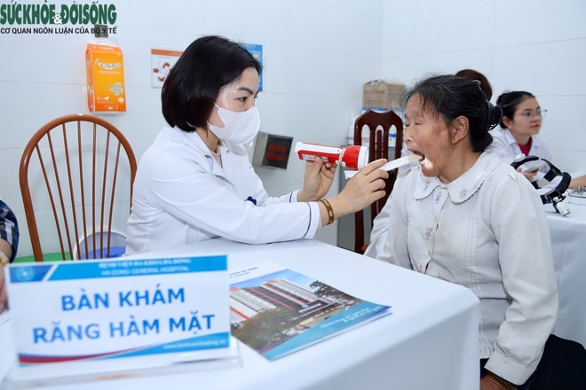 BVĐK Hà Đông đưa bác sĩ, thiết bị hiện đại về 'cắm chốt' tại trạm y tế xã- Ảnh 8.