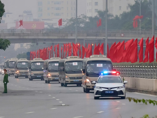 Hà Nội bảo đảm giao thông thông suốt, giữ vững an ninh trật tự phục vụ Đại hội XIV của Đảng- Ảnh 4.