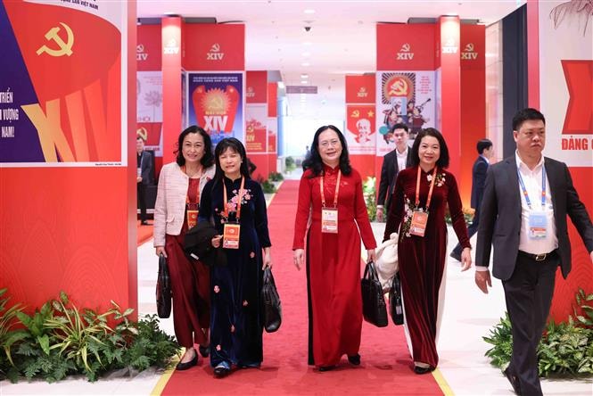 Đại biểu đến dự khai mạc Đại hội XIV của Đảng- Ảnh 5.