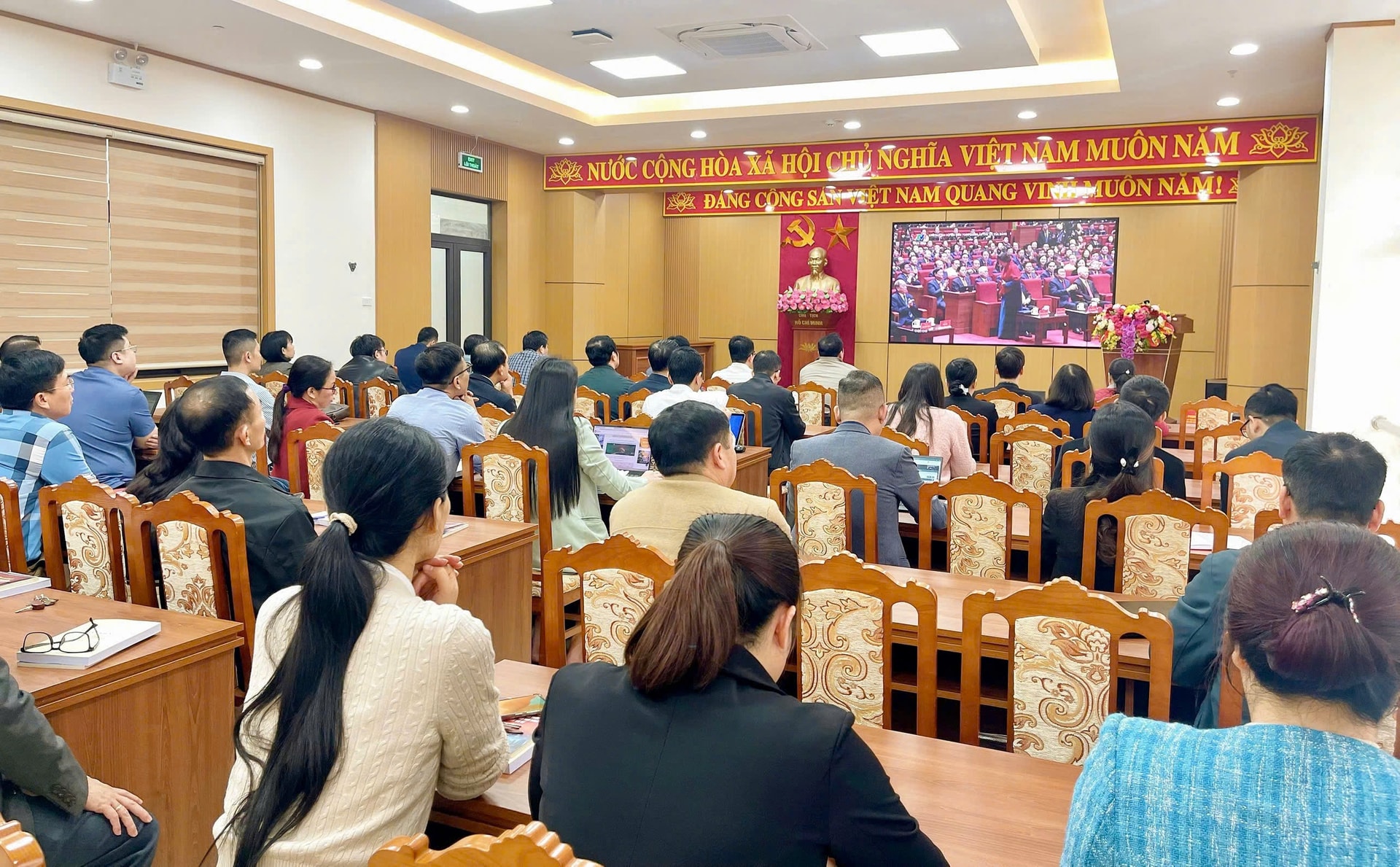 Hải Phòng, Quảng Ninh: Trọn niềm tin hướng về Đại hội XIV của Đảng- Ảnh 4. Hải Phòng, Quảng Ninh: Trọn niềm tin hướng về Đại hội XIV của Đảng- Ảnh 4.