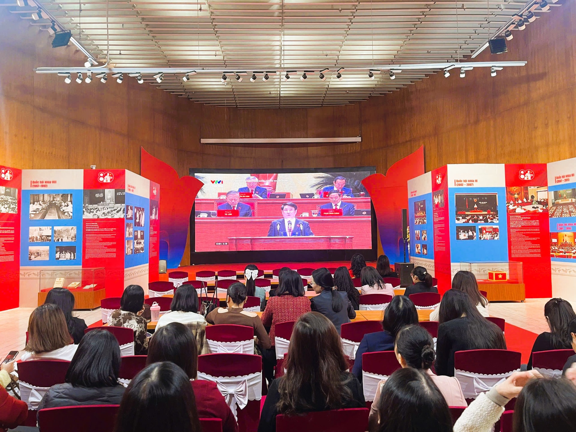 Hải Phòng, Quảng Ninh: Trọn niềm tin hướng về Đại hội XIV của Đảng- Ảnh 1. Hải Phòng, Quảng Ninh: Trọn niềm tin hướng về Đại hội XIV của Đảng- Ảnh 1.