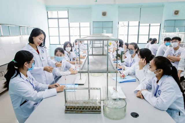 Nhiều trường đại học Y Dược hé lộ phương án tuyển sinh năm 2026- Ảnh 1.