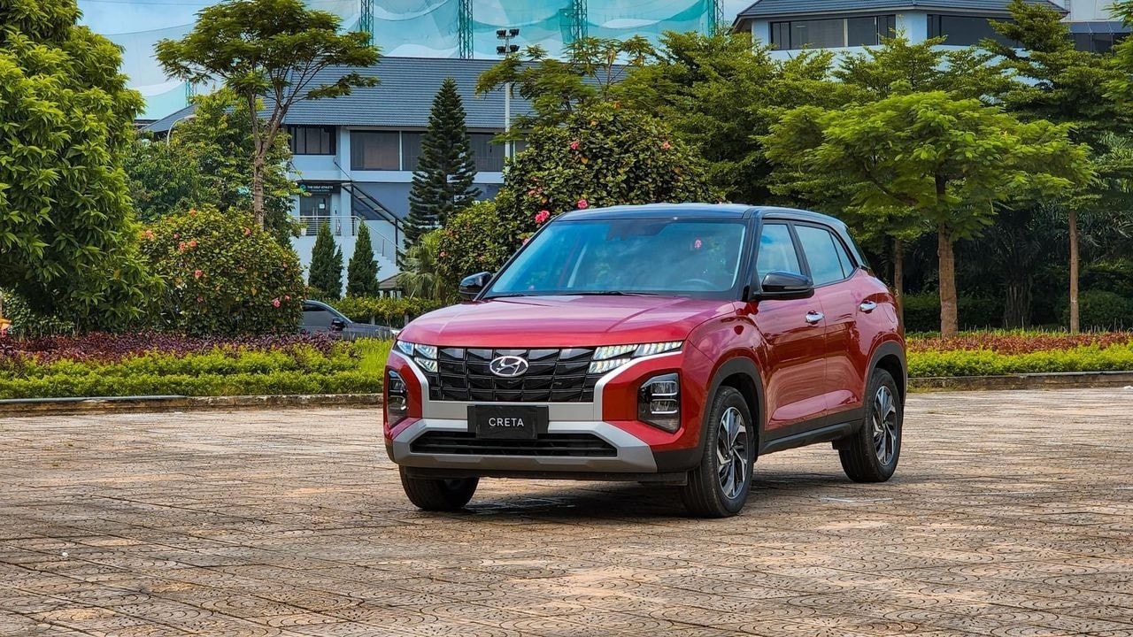 Hyundai Creta nổi bật với nhiều trang bị tiện nghi hiện đại.