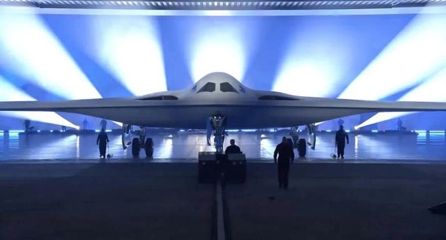 Trung Quốc phát hiện 'lỗ hổng' trên máy bay ném bom B-21 Raider của Mỹ- Ảnh 1.