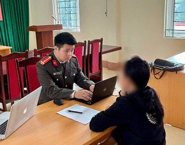 Xử phạt người phụ nữ 45 tuổi chia sẻ thông tin sai sự thật, xúc phạm CSGT- Ảnh 1.