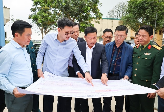 Nghệ An 'chốt' mốc 30/4/2026 bàn giao mặt bằng kéo dài đường băng sân bay Vinh- Ảnh 1. Nghệ An 'chốt' mốc 30/4/2026 bàn giao mặt bằng kéo dài đường băng sân bay Vinh- Ảnh 1.