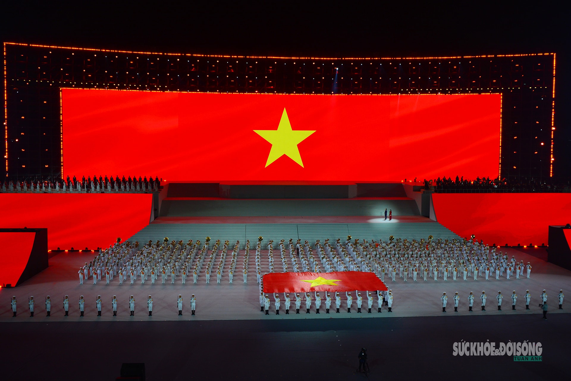 Chương trình nghệ thuật đặc biệt 'Dưới lá cờ vẻ vang của Đảng' mừng Đại hội XIV- Ảnh 5.
