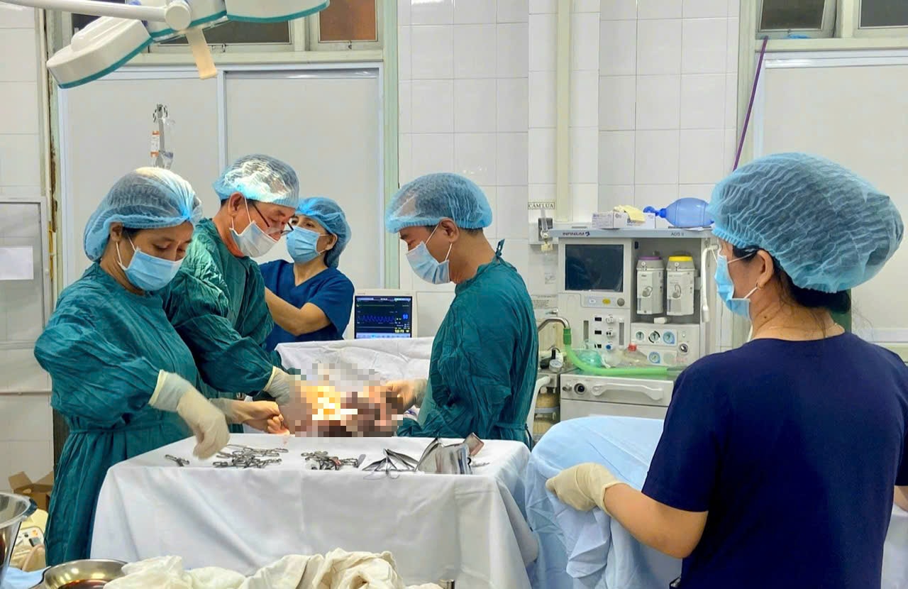 Đại hội XIV tạo khí thế mới để y tế TP Huế tiếp tục đổi mới và phát triển- Ảnh 2.