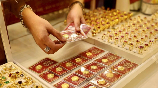 Giá vàng còn tăng đến mức nào?- Ảnh 1.
