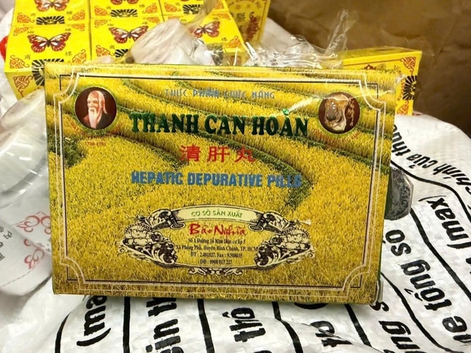 Triệt phá đường dây sản xuất thuốc đông y giả chứa chất tân dược nguy hiểm ở TPHCM- Ảnh 9. Triệt phá đường dây sản xuất thuốc đông y giả chứa chất tân dược nguy hiểm ở TPHCM- Ảnh 9.