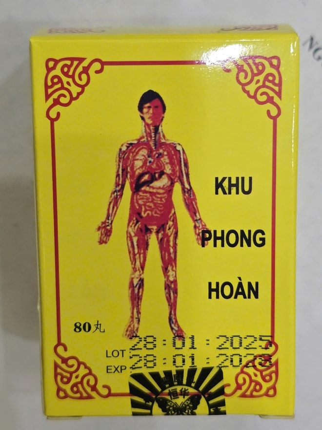 Triệt phá đường dây sản xuất thuốc đông y giả chứa chất tân dược nguy hiểm ở TPHCM- Ảnh 8. Triệt phá đường dây sản xuất thuốc đông y giả chứa chất tân dược nguy hiểm ở TPHCM- Ảnh 8.